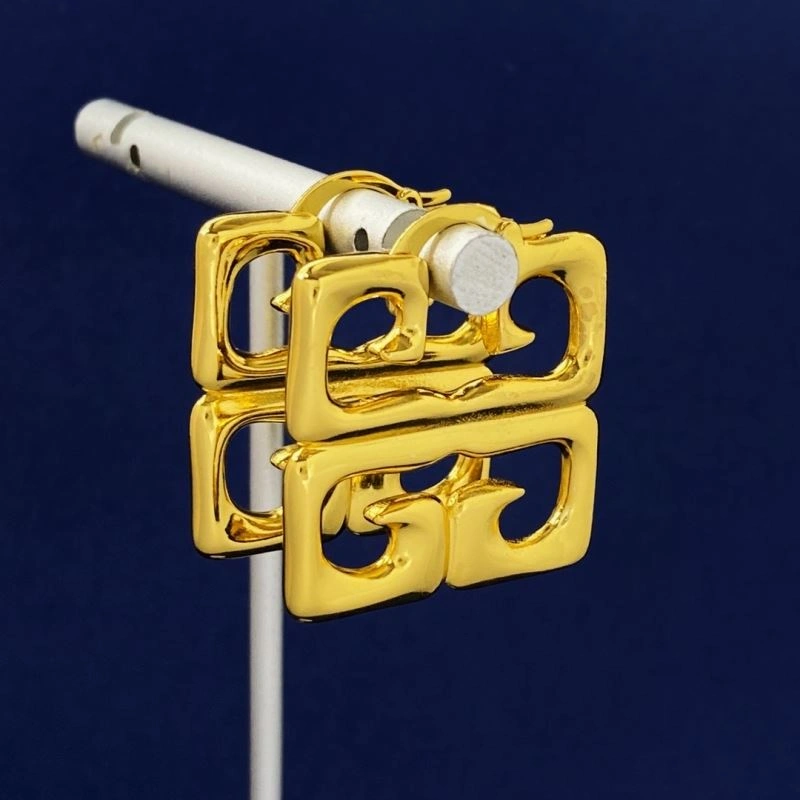 EyeCatching Givenchy Earrings 212619