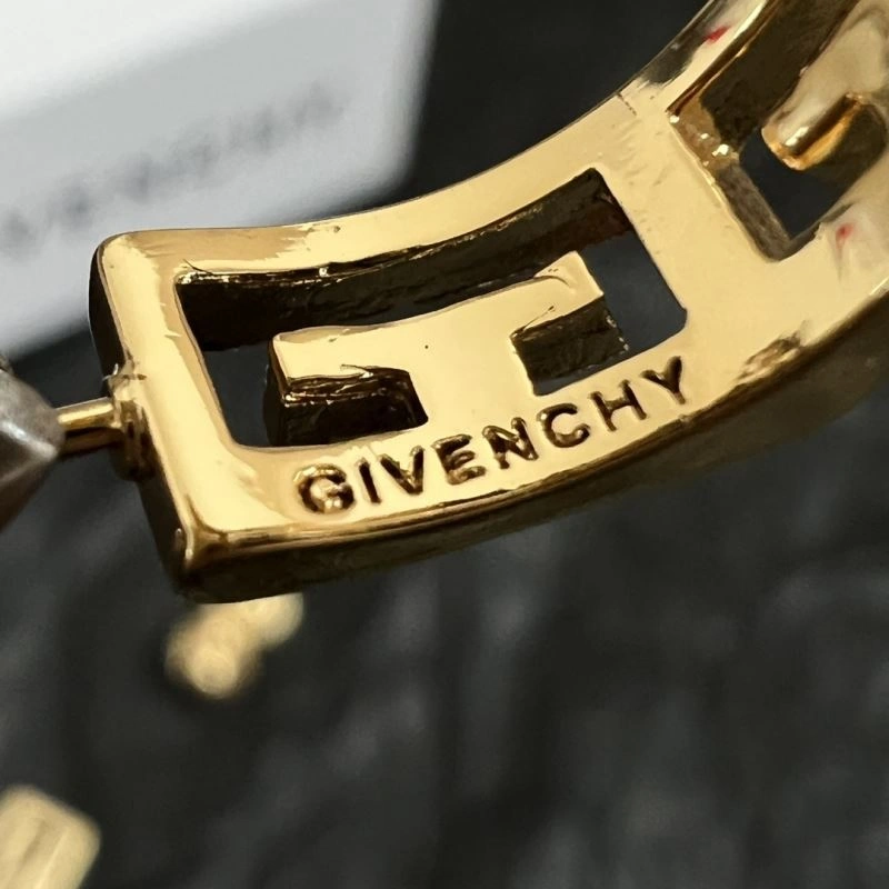 Resilient Givenchy Earrings 212181