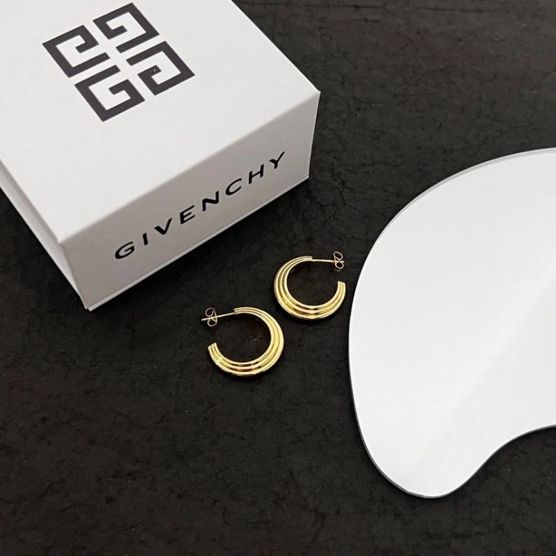 Givenchy Earrings Cozy 212167