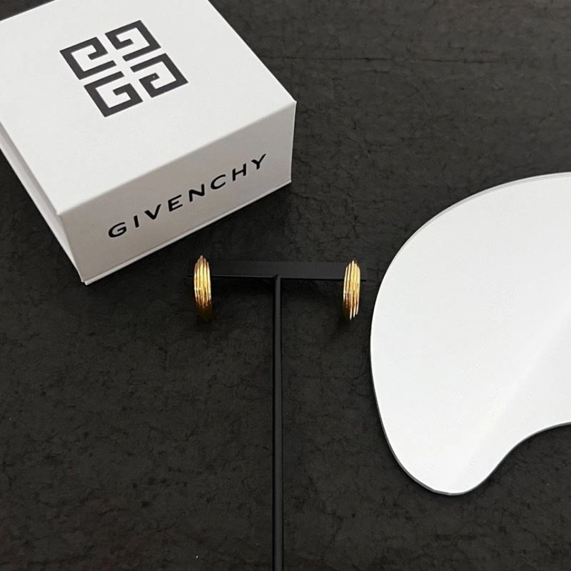 Givenchy Earrings Cozy 212167