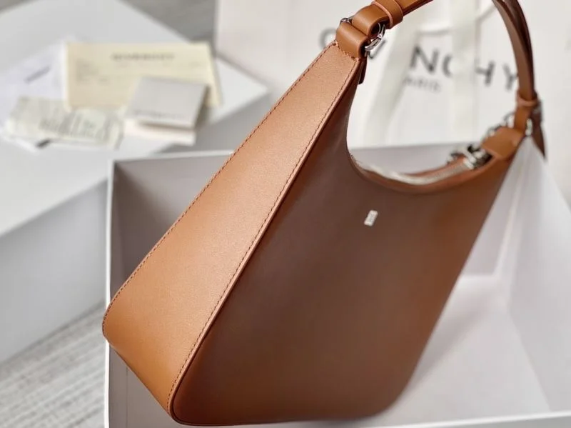 WrinkleFree Givenchy Hobo Bags 44798