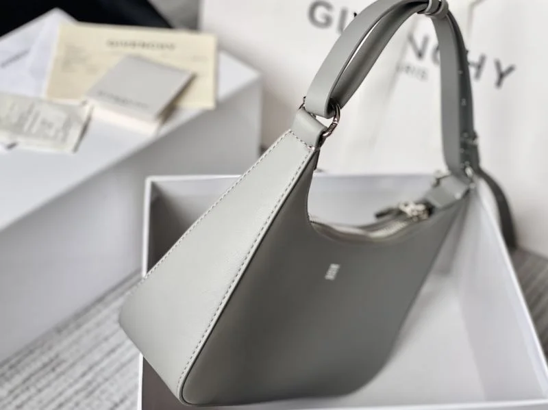 Givenchy Hobo Bags ZipUp 44877