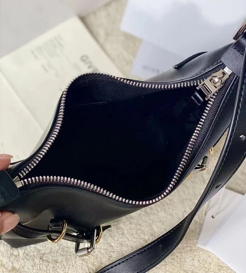 Casual Givenchy Hobo Bags 44817