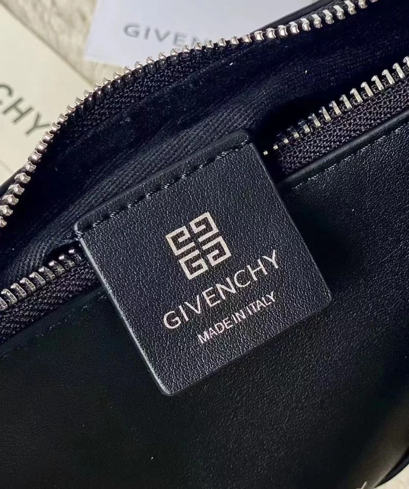 Casual Givenchy Hobo Bags 44817