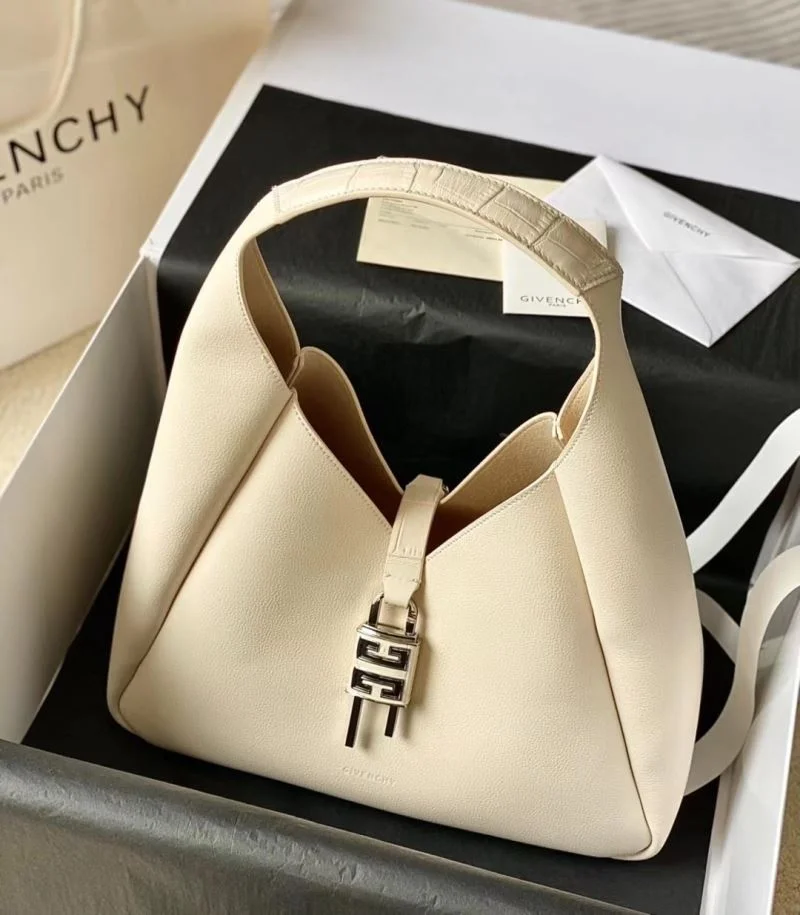 Givenchy Hobo Bags ZipUp 44568
