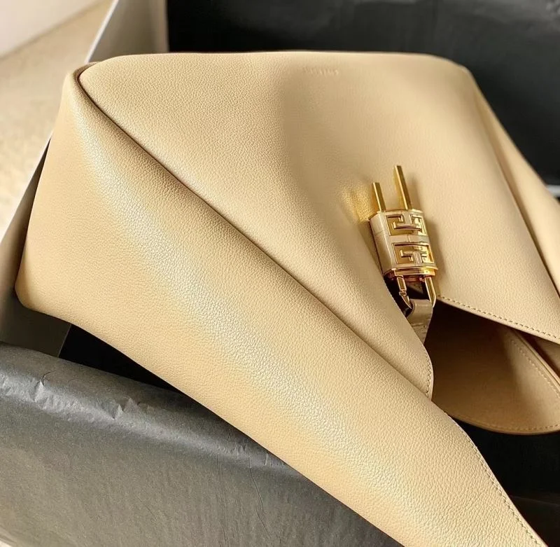 Givenchy Hobo Bags Durable 44559