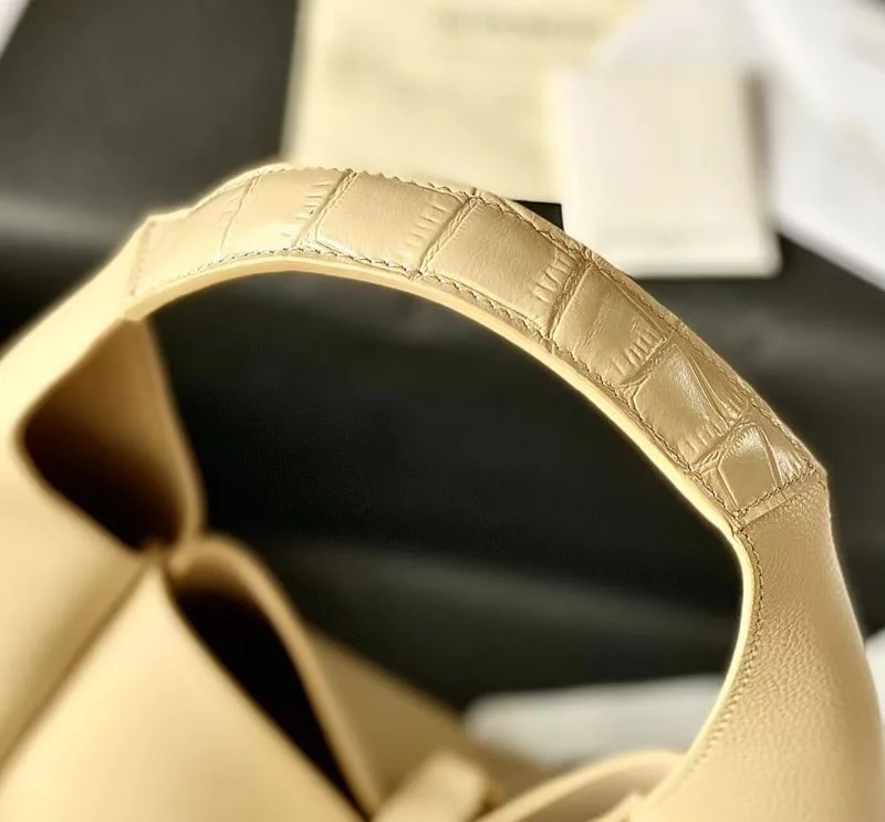 Givenchy Hobo Bags Durable 44559