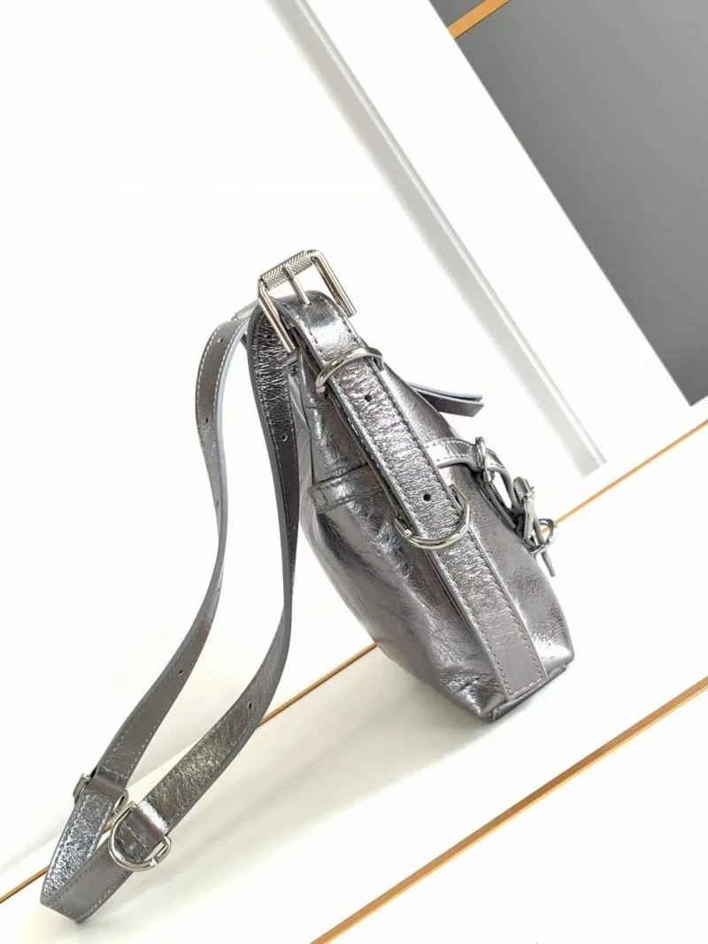 Breathable Givenchy Hobo Bags 44557