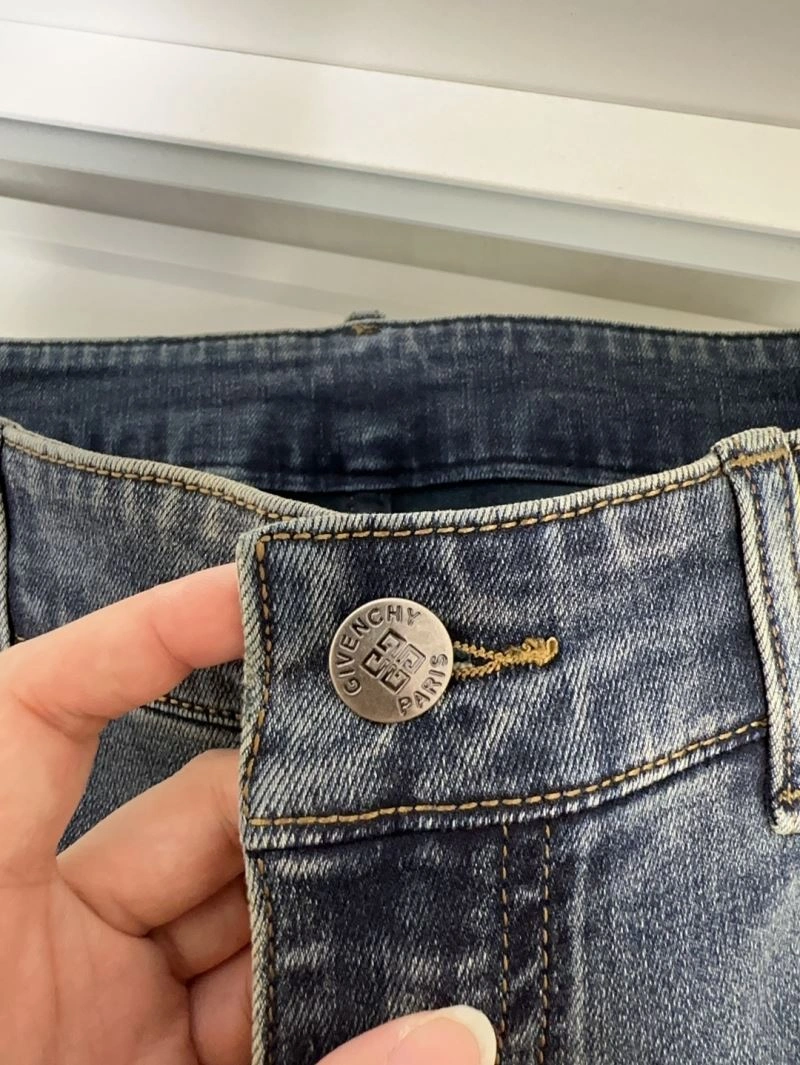 Trendy Givenchy Jeans 124107