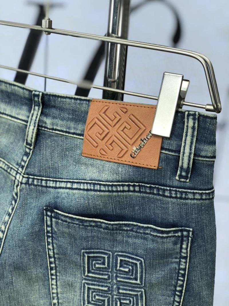 SportInspired Givenchy Jeans 123931