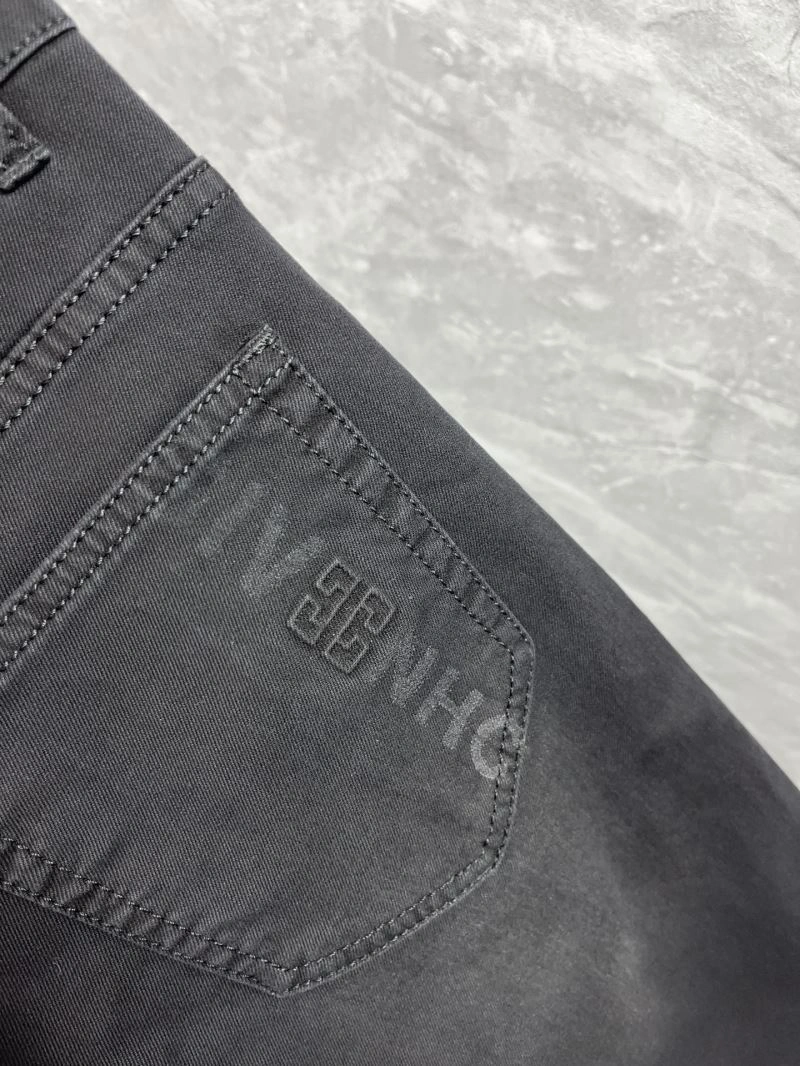 Snug Givenchy Jeans 123927