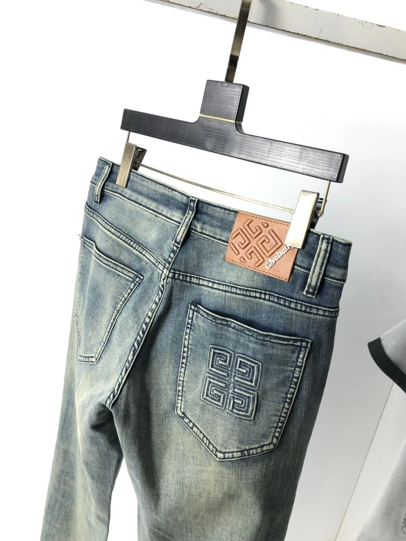 Sustainable Givenchy Jeans 123918