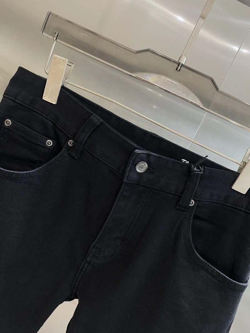 Seasonal Givenchy Jeans 123824