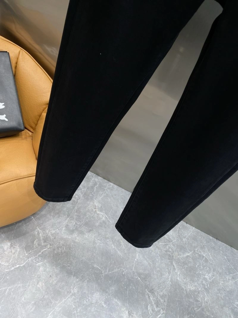 Seasonal Givenchy Jeans 123824