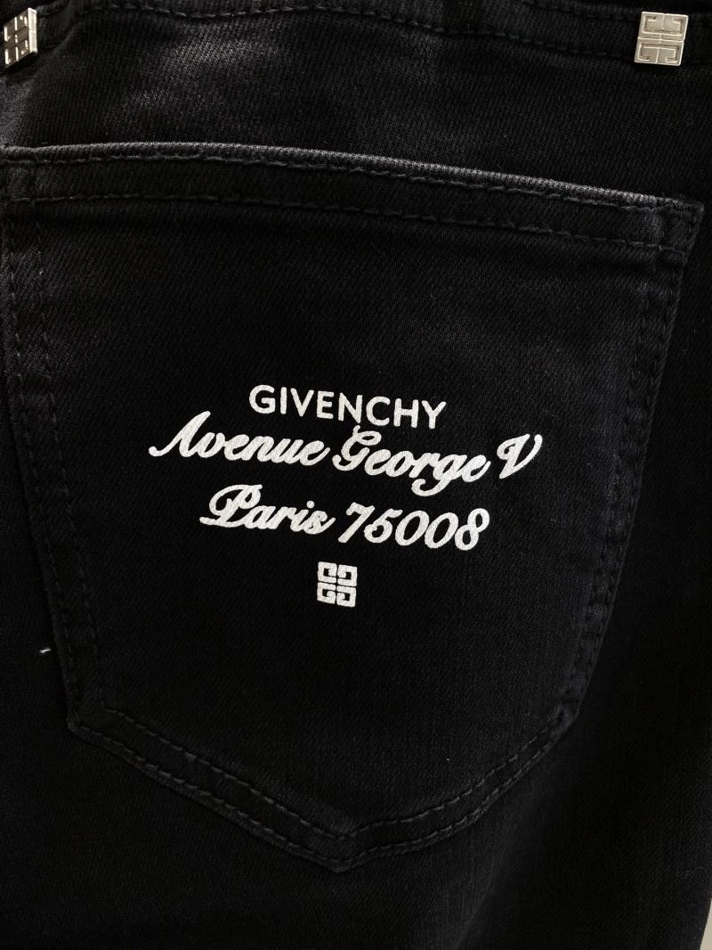 Seasonal Givenchy Jeans 123824