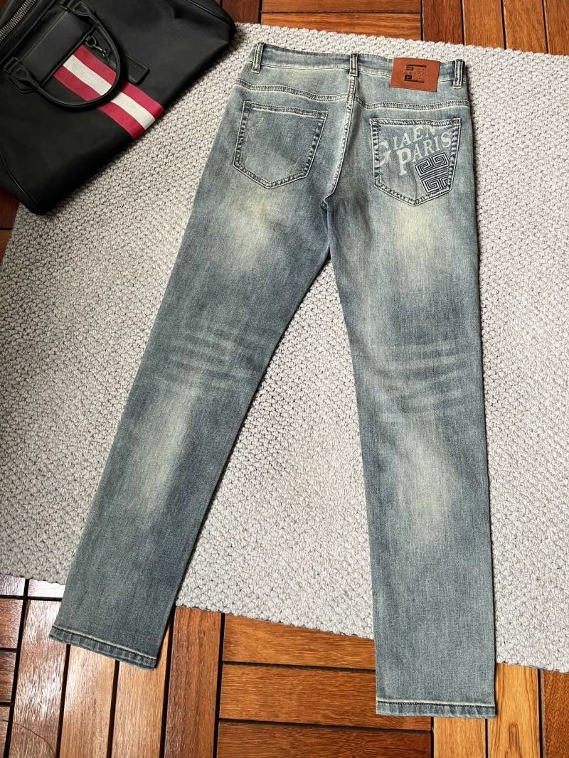 Soft Givenchy Jeans 123819