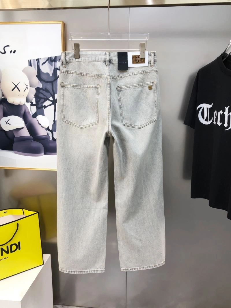 TravelReady Givenchy Jeans 123755