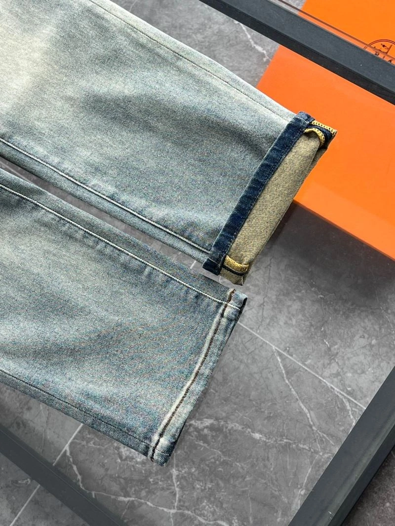 UrbanChic Givenchy Jeans 123673