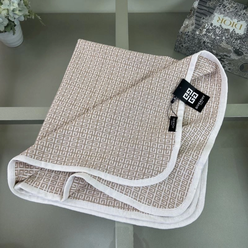 Affordable Givenchy Kids 123575