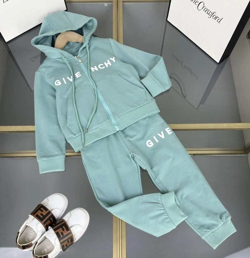 Supportive Givenchy Kids 123558