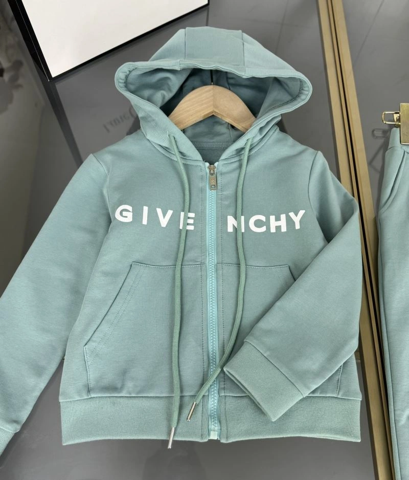 Supportive Givenchy Kids 123558