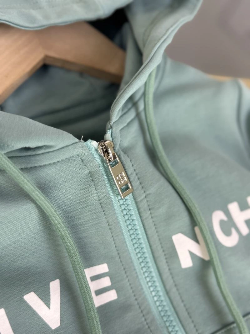Supportive Givenchy Kids 123558