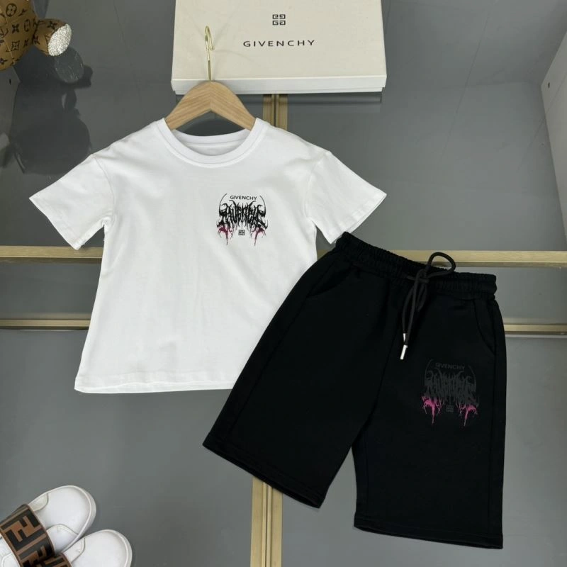 Contemporary Givenchy Kids 123548