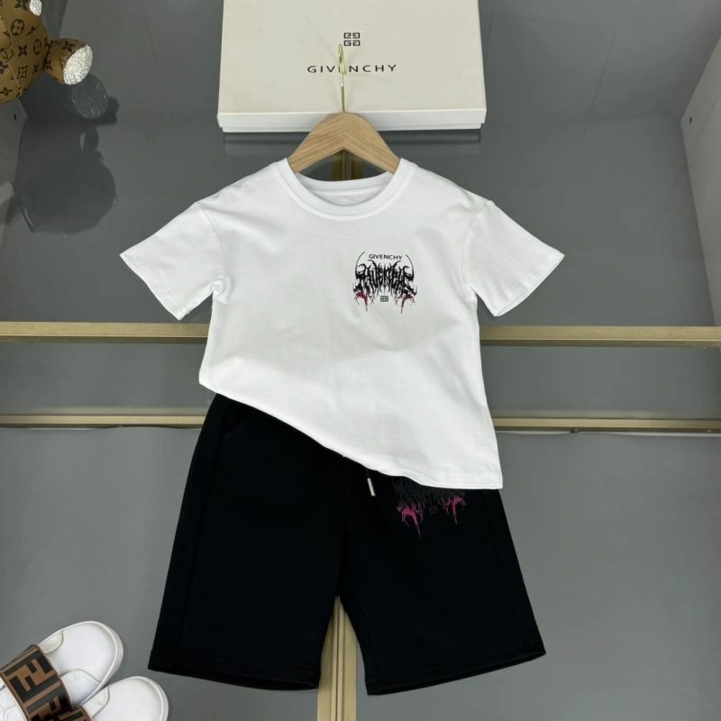 Contemporary Givenchy Kids 123548