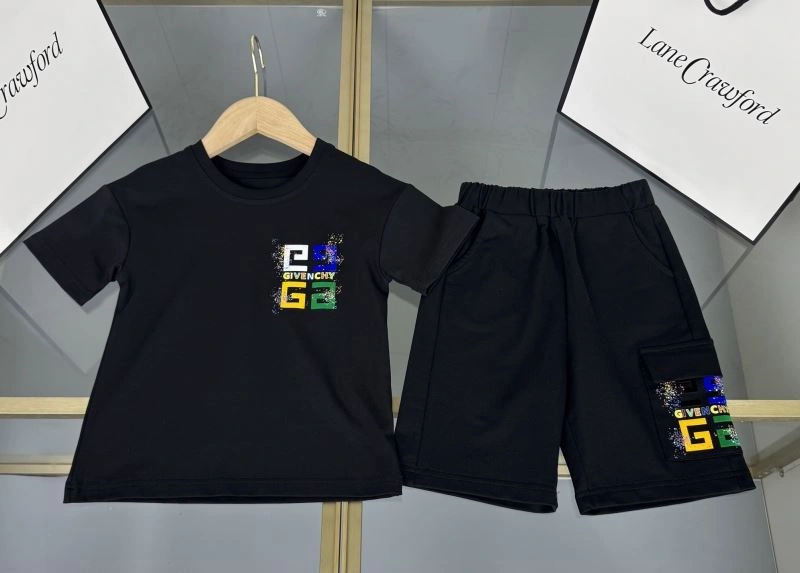 Stylish Givenchy Kids 123546