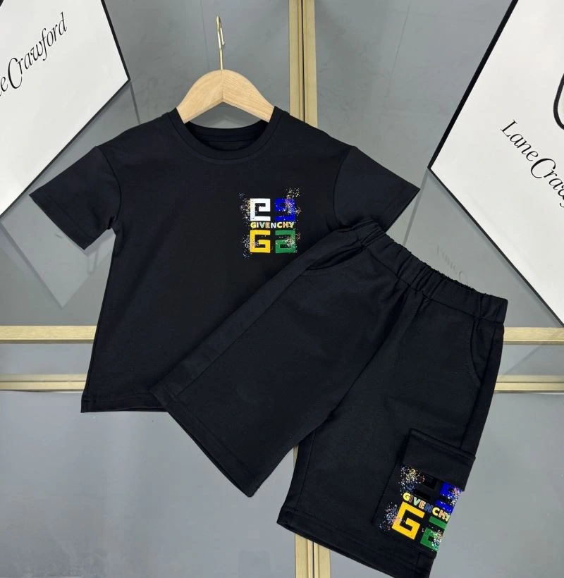Stylish Givenchy Kids 123546
