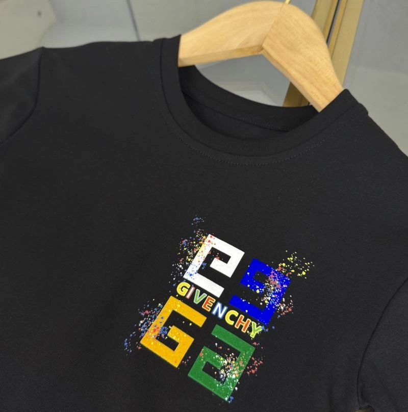 Stylish Givenchy Kids 123546