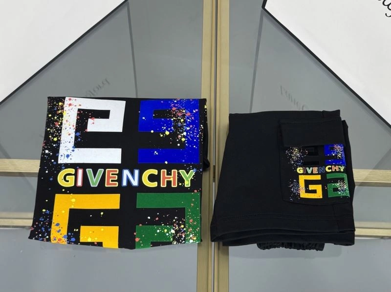 Stylish Givenchy Kids 123546