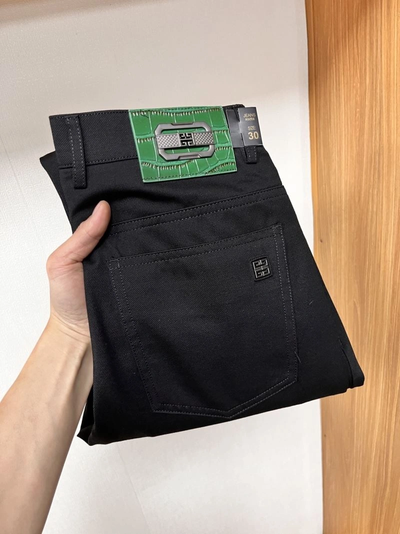UrbanChic Givenchy Long Pants 124103