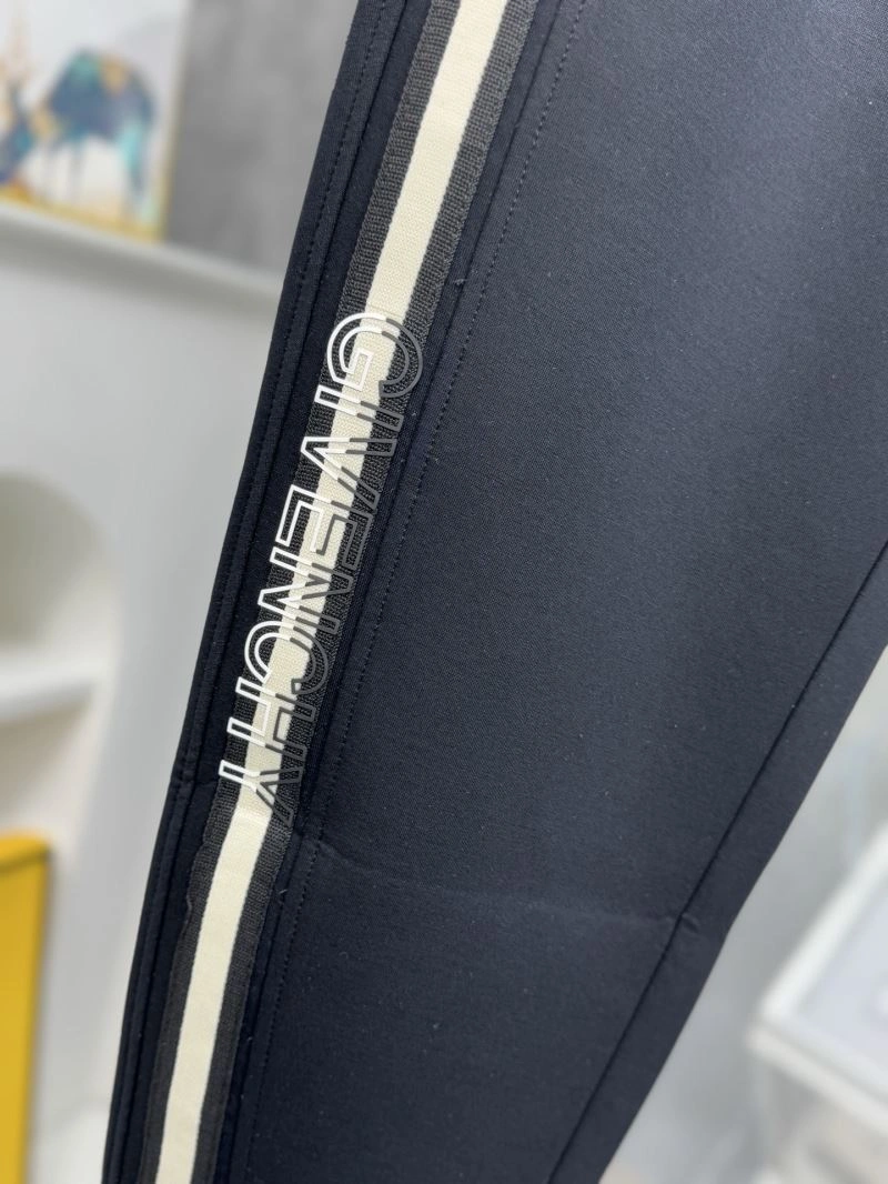 RelaxedFit Givenchy Long Pants 124016