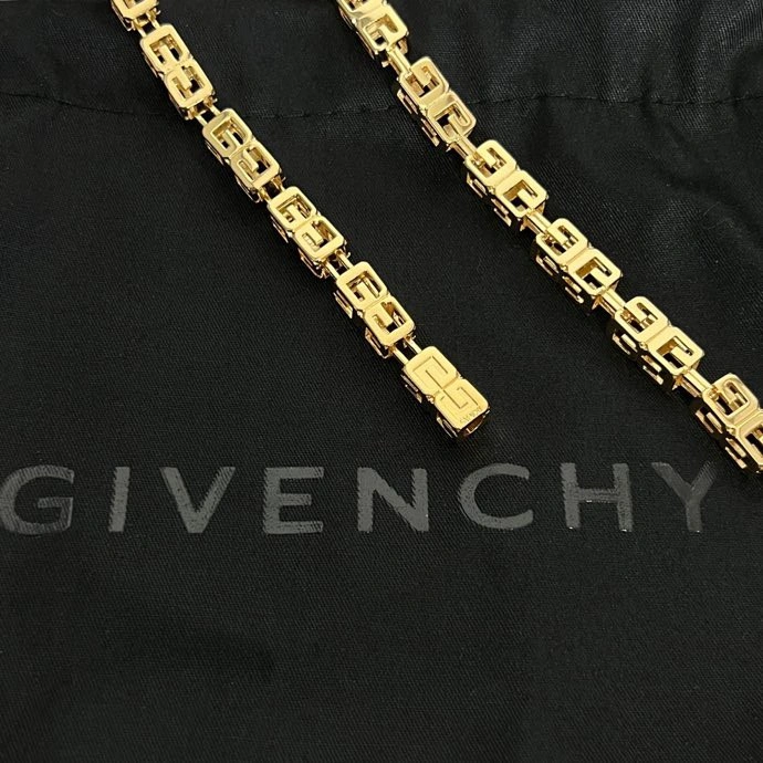 Upgraded Givenchy Necklaces 212182