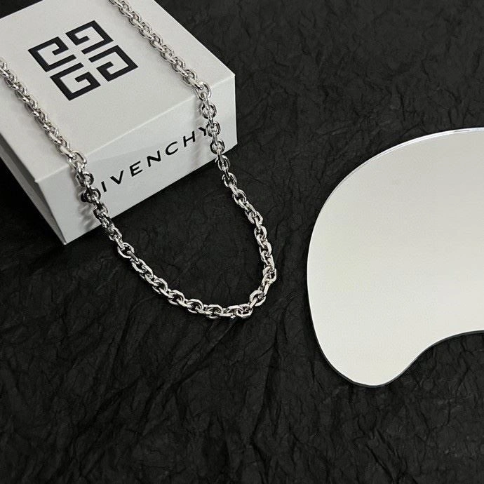 Givenchy Necklaces TimelessDesign 209867