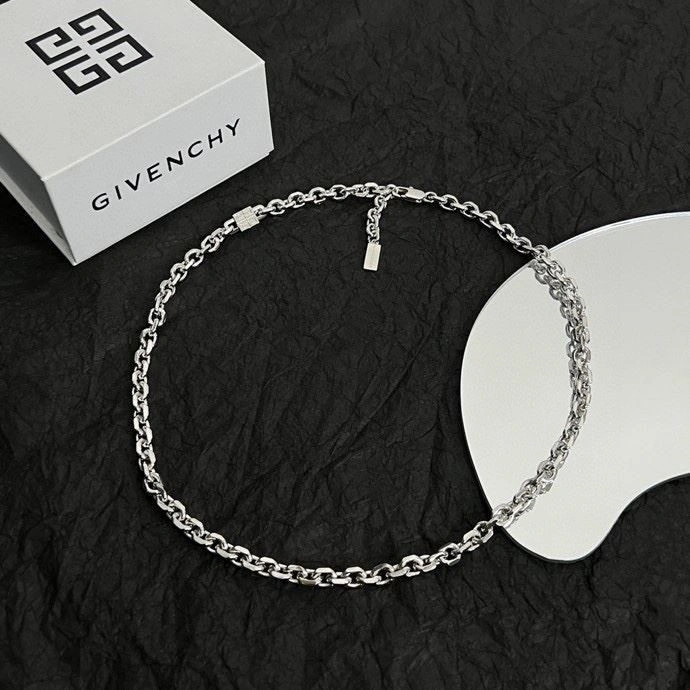 Givenchy Necklaces TimelessDesign 209867