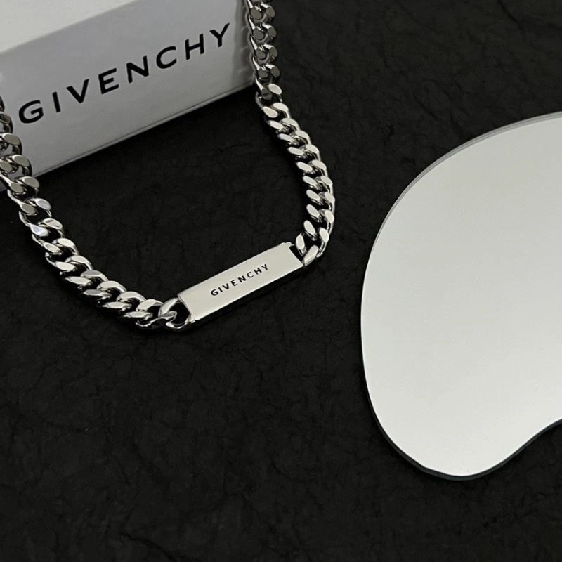 MultiPurpose Givenchy Necklaces 209866