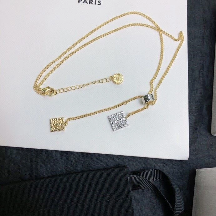 Fashionable Givenchy Necklaces 209316
