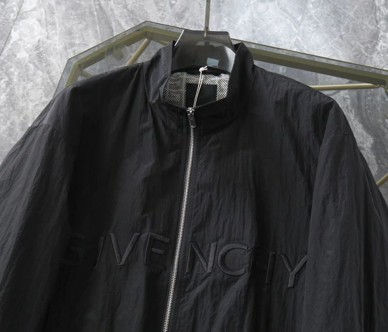 Bold Givenchy Outwear 124214