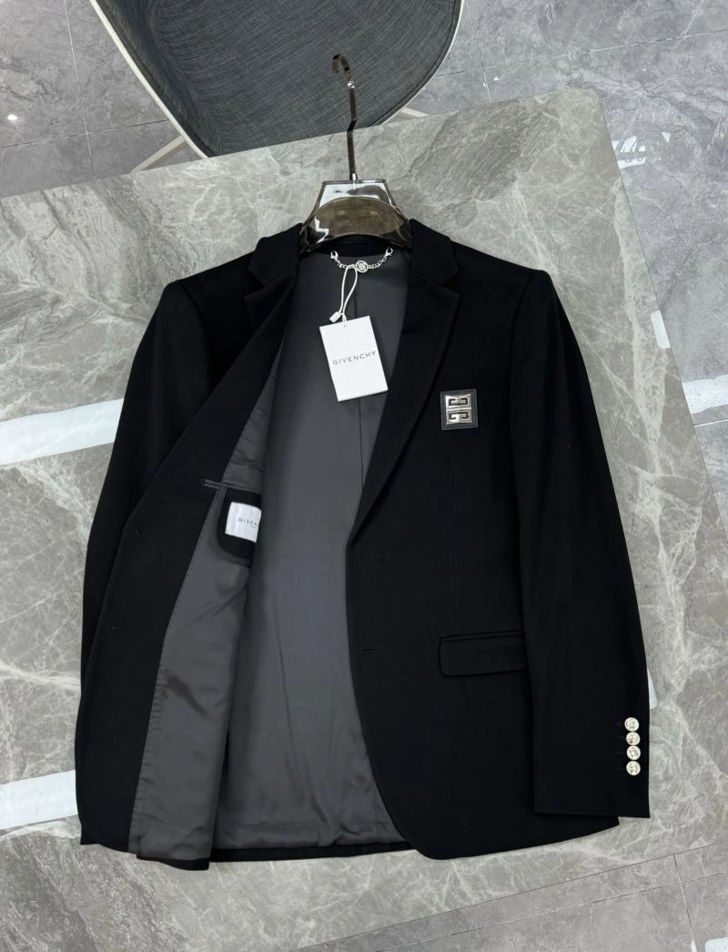 Givenchy Outwear QuickDry 124081