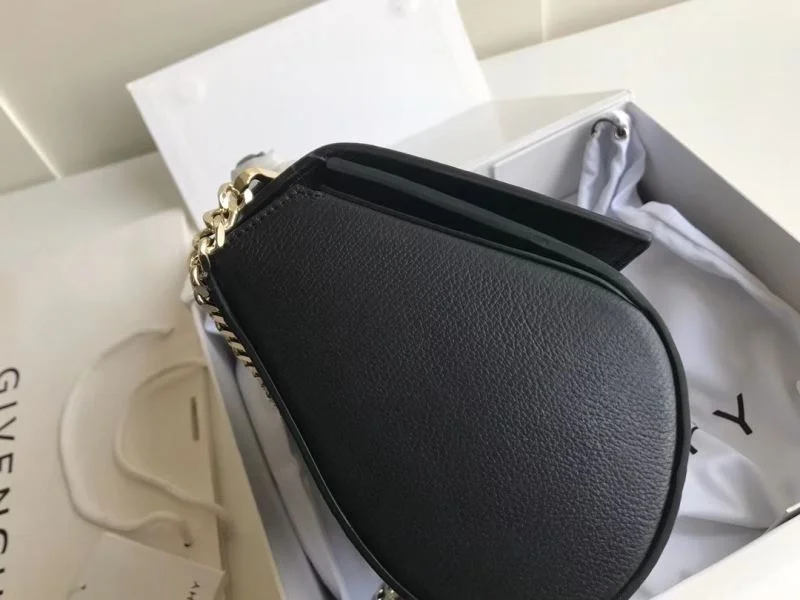 Unisex Givenchy Pandora Bags 44779