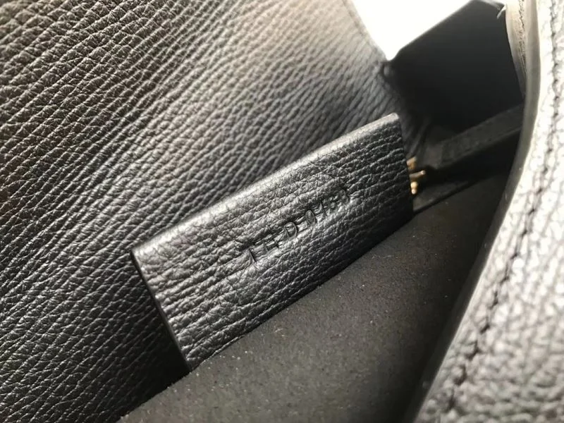Unisex Givenchy Pandora Bags 44779