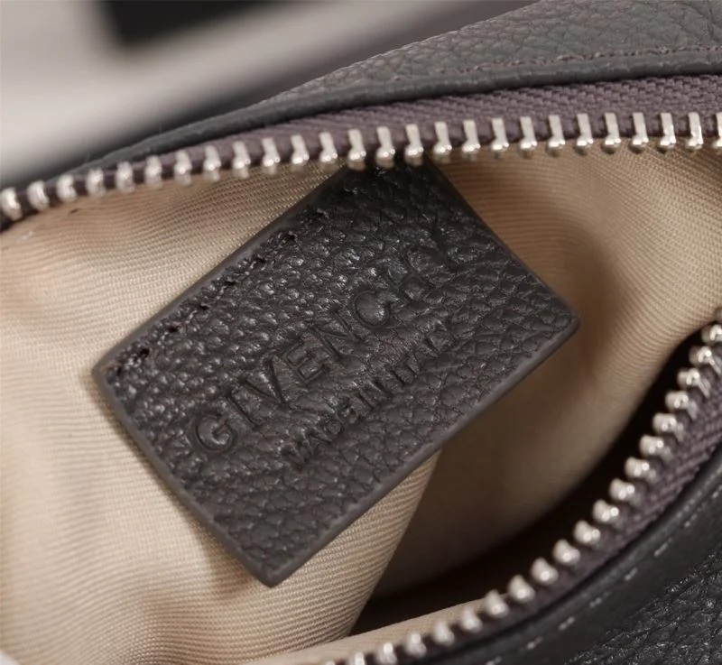 WeatherProof Givenchy Pandora Bags 44772
