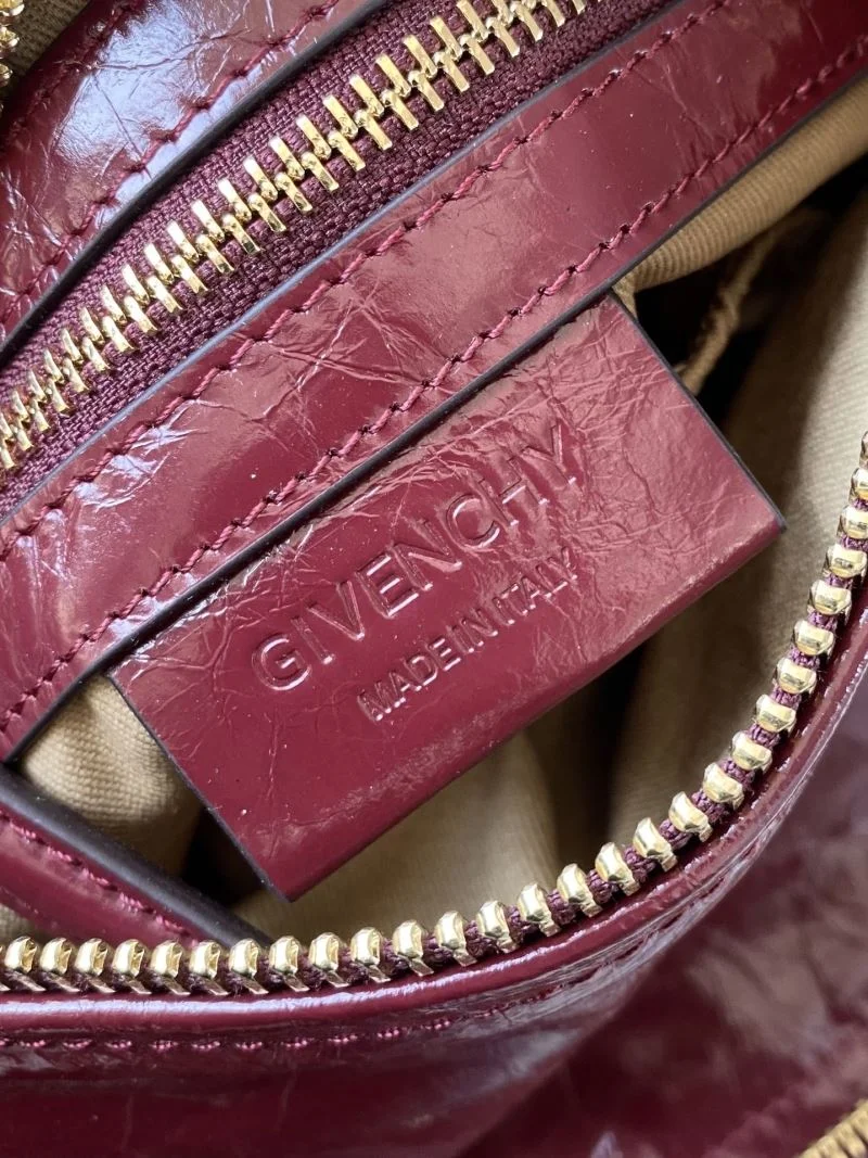 Lightweight Givenchy Pandora Bags 44777