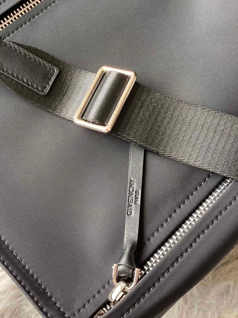 Givenchy Pandora Bags ModernLook 44561