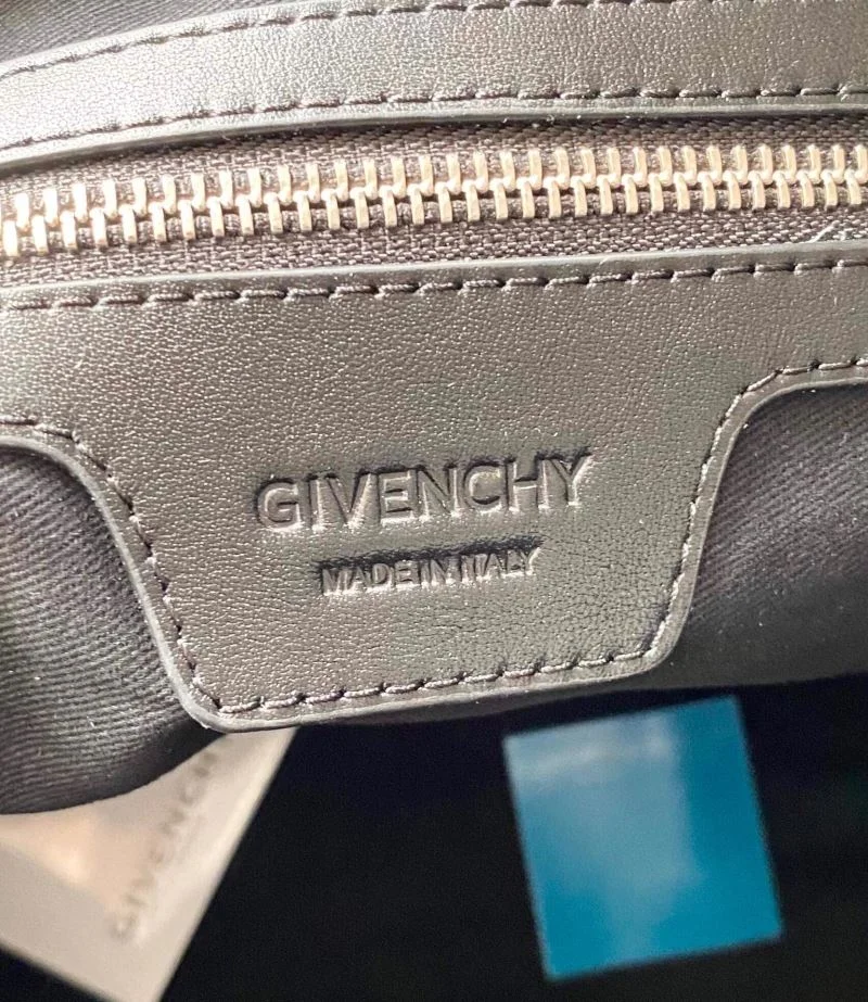 SmoothTexture Givenchy Pandora Bags 44570