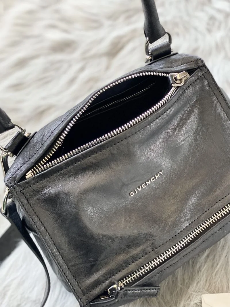 Givenchy Pandora Bags Attractive 44554