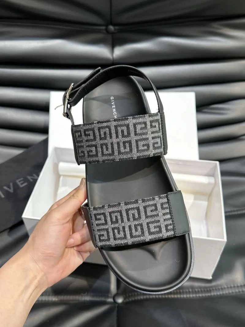 Givenchy Sandals Bold 4681