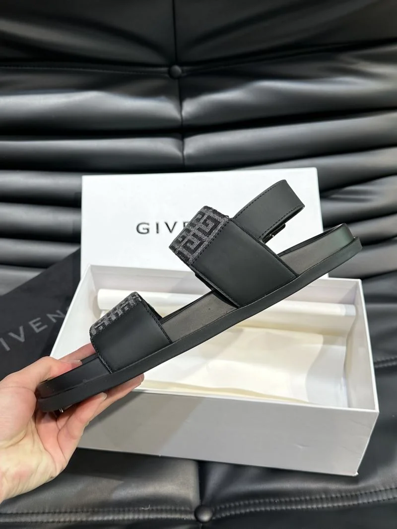 Givenchy Sandals Bold 4681